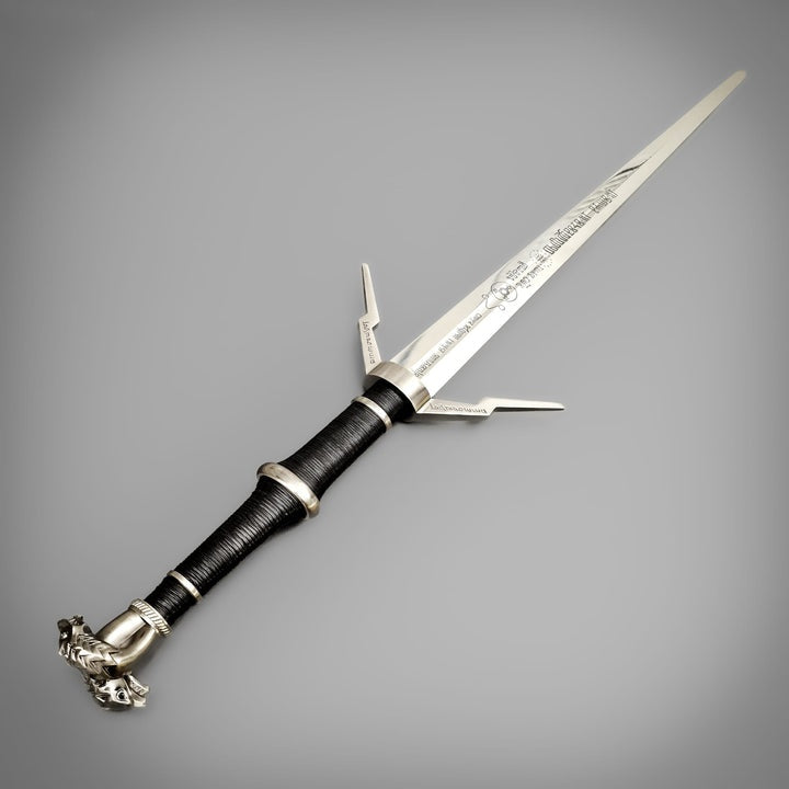 The Witcher 3: Geralt von Riva Silberschwert Replik – Klinge aus Kohlenstoffstahl zum Töten von Monstern mit Wolfsknauf