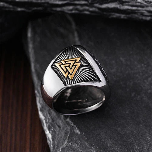 VW-92 Nordic Valknut Rune ring, Viking ring, Gentlemen Gift, Christmas Gift - Valknut Warriors