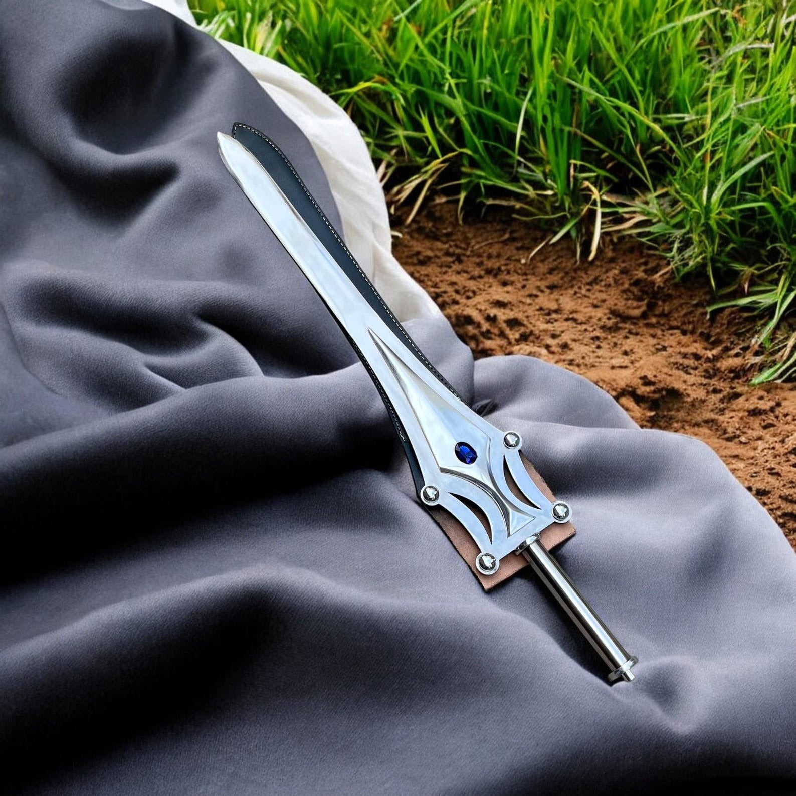 Handgefertigte She-Ra Power-Schwert-Replik – Cosplay-Requisite aus Kohlenstoffstahl
