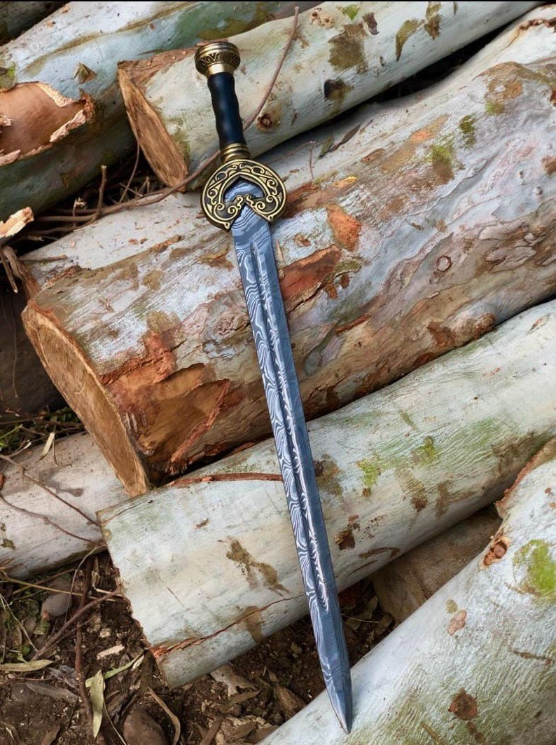 Damascus Steel Herugrim – King Théoden Inspired Fantasy Sword