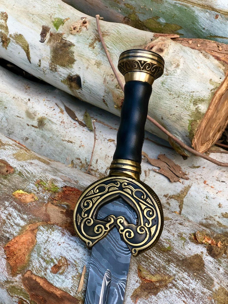 Damascus Steel Herugrim – King Théoden Inspired Fantasy Sword