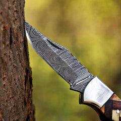 Handmade Damascus Folding Hunting Knife – Custom EDC Pocket Knife With Clip Wood Handle