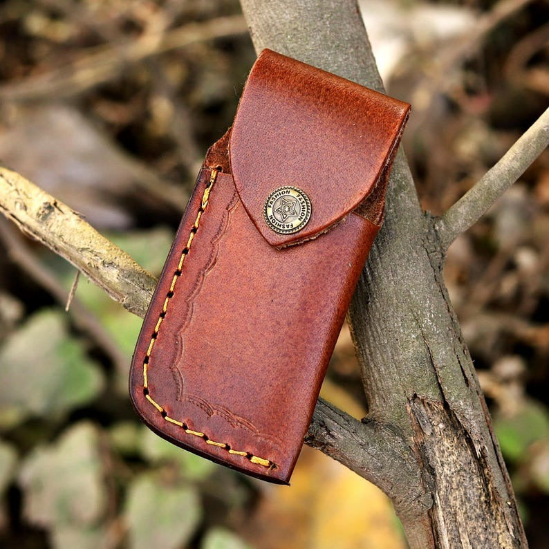 Handmade Damascus Folding Hunting Knife – Custom EDC Pocket Knife With Clip Wood Handle