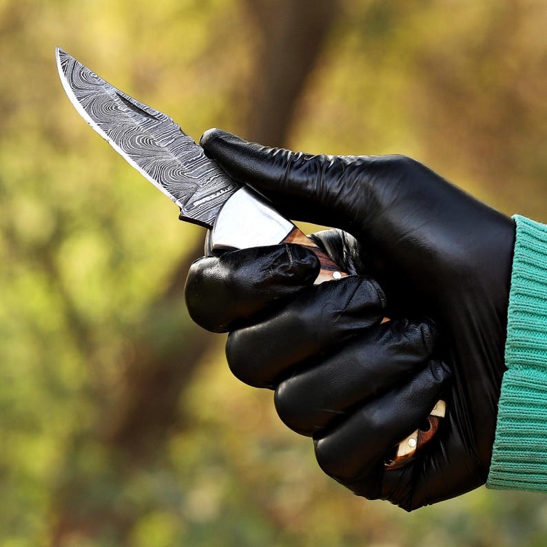Handmade Damascus Folding Hunting Knife – Custom EDC Pocket Knife With Clip Wood Handle